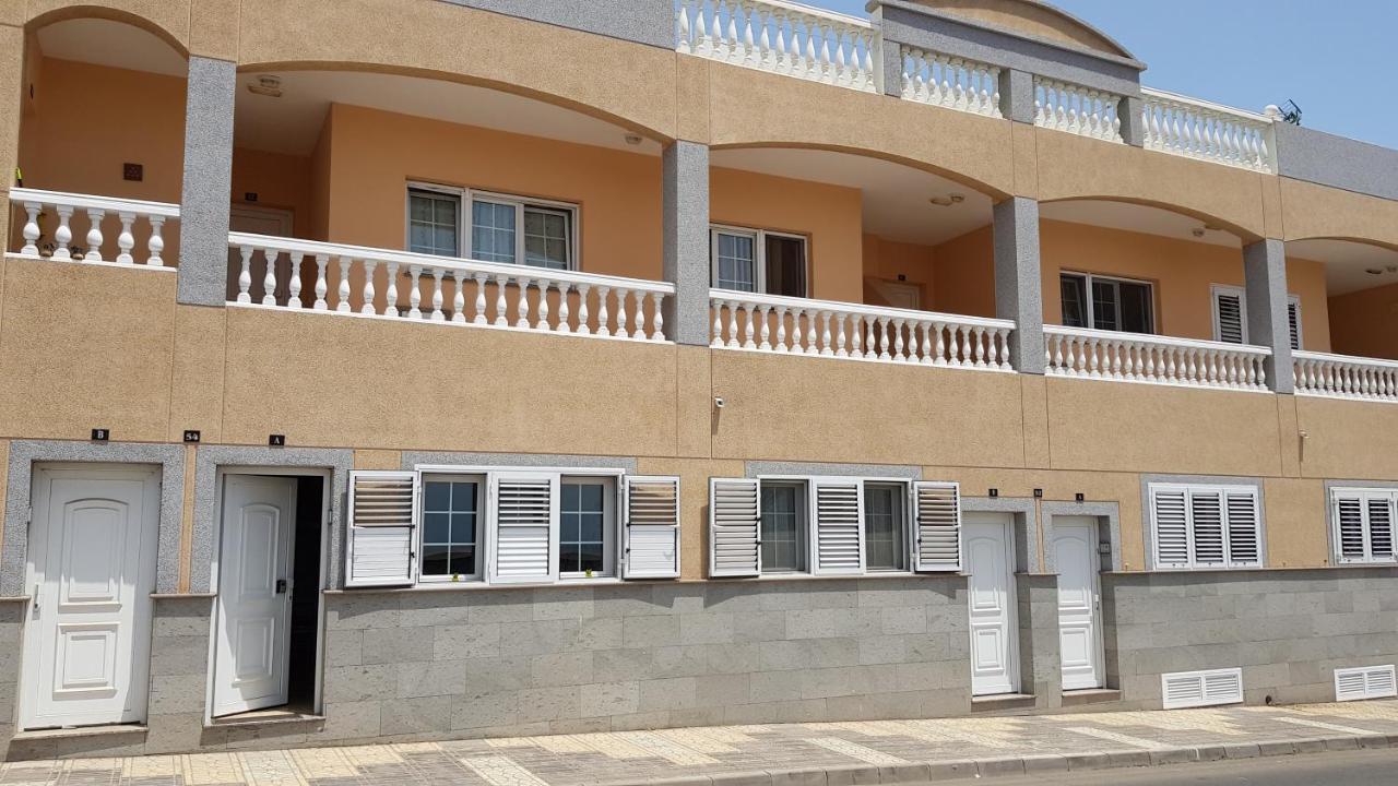 "The Red Crab Studio" By Bbhome At Gran Canaria Airport - Wifi 300 Mbps El Burrero Exterior photo